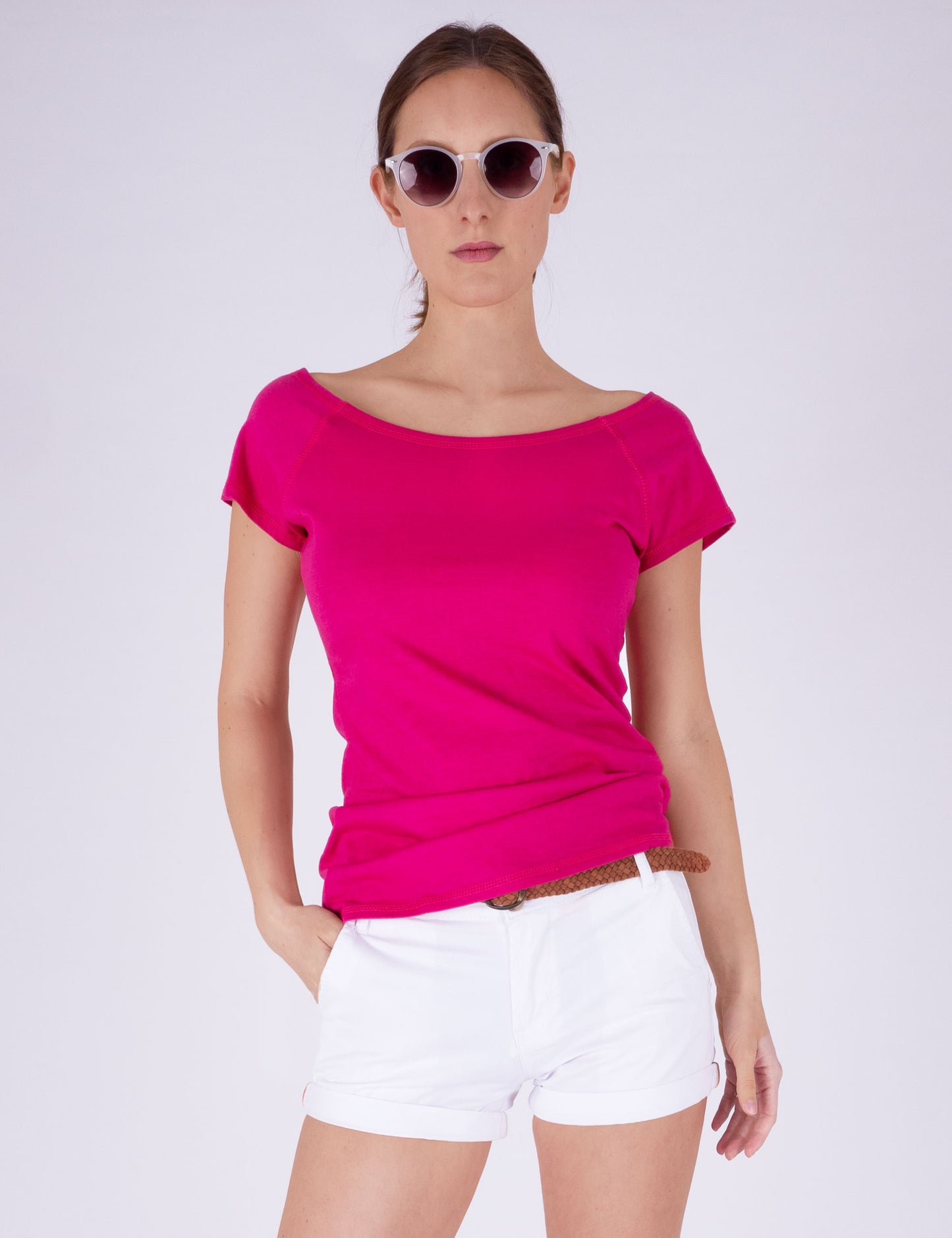 Fraternel Damen Basis Shirt mit Rundhalsausschnitt, tailliertes Kurzarmshirt T001